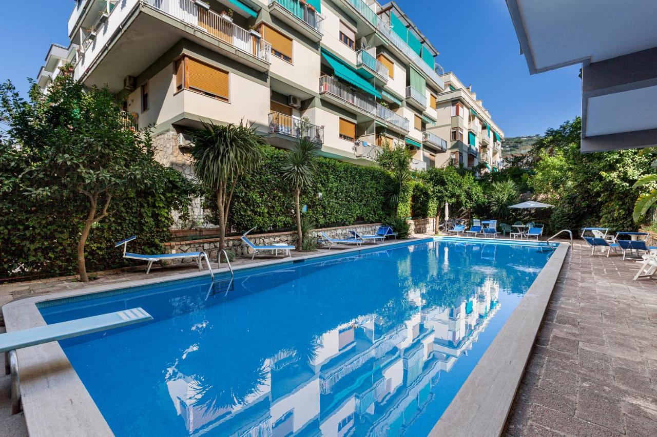 Estate4Home - Casa Maridea Σορέντο Εξωτερικό φωτογραφία